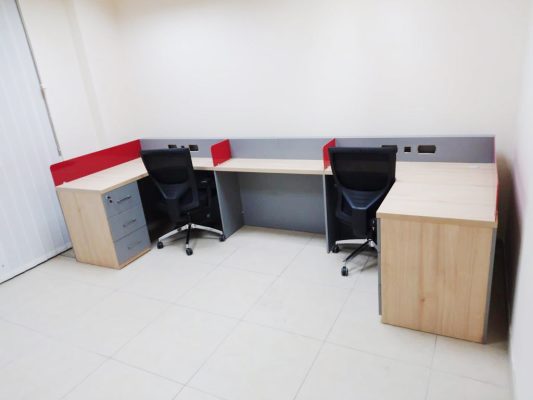 Custom Office Furniture Dubai