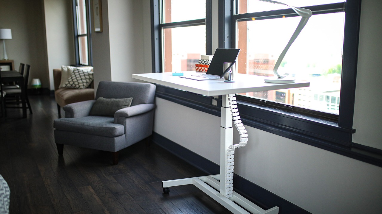 height-adjustable desk
