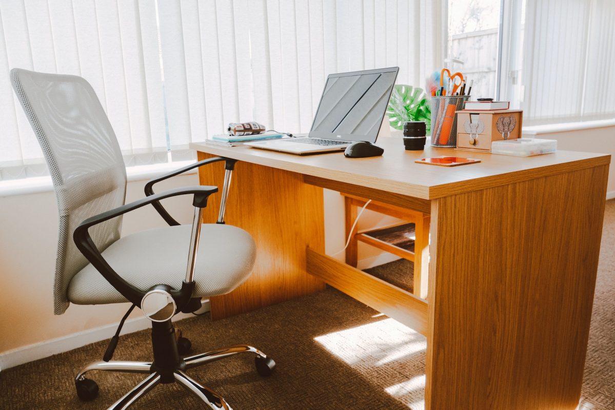 Where Can I Find Quality Office Furniture in Dubai UAE?