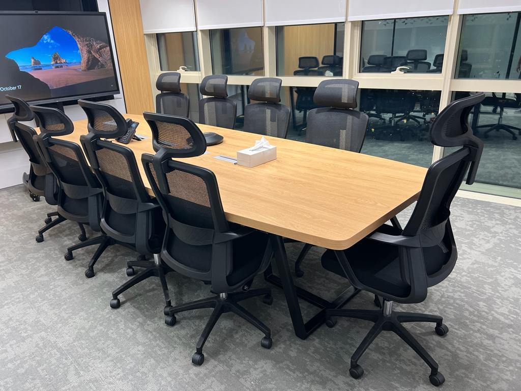 What makes an Office Chair Ergonomic in 2024 - OfficeMaster -- Office Furniture Dubai